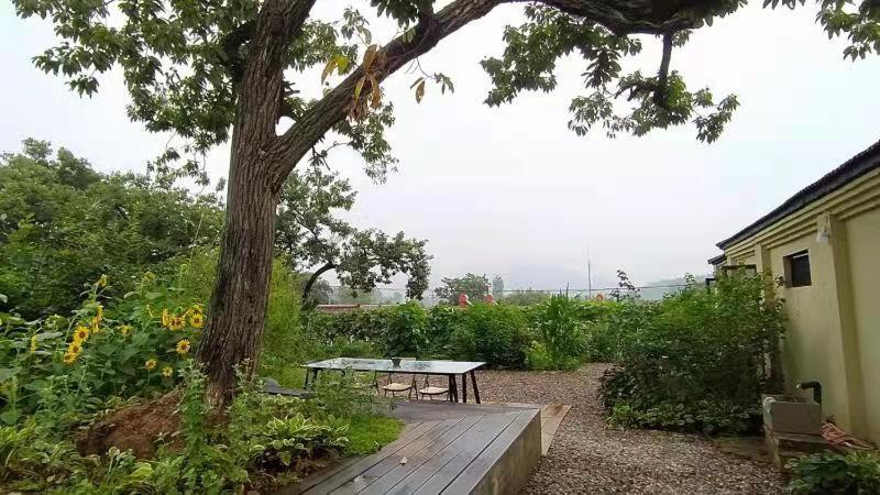 הואירו Flower Yard מראה חיצוני תמונה